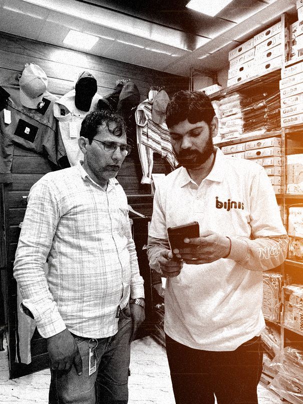 A Zorit Trader with a retailer